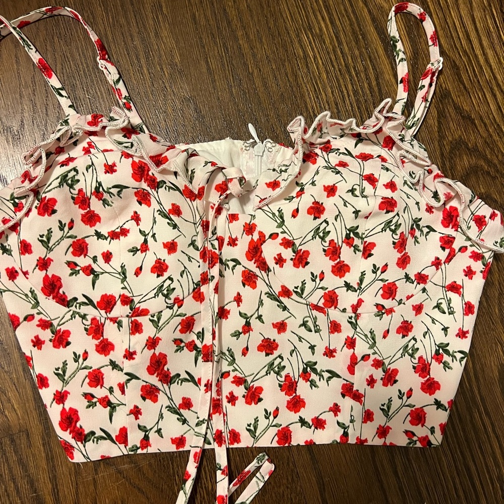 Super down floral top